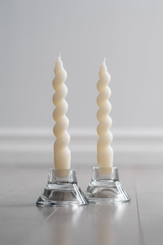 Twisted pillar candle
